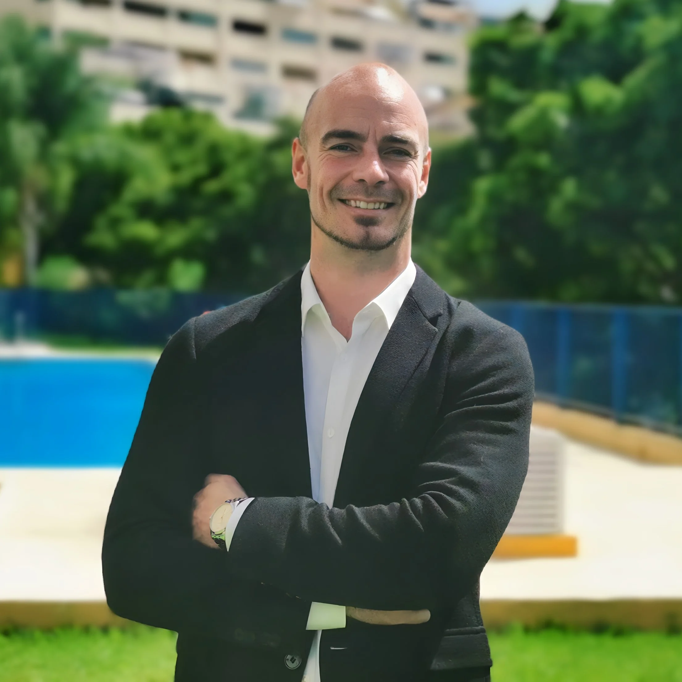 Peter Thomsen in Málaga, Spain by a luxury property